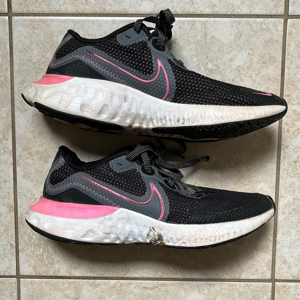 Big Girls Nike Renew